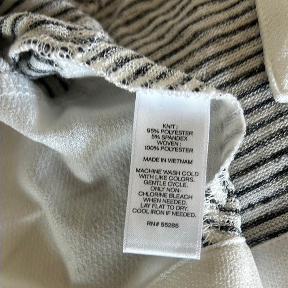 ▪️EXPRESS Striped Black/White Open Back Adjustable Waistband Loose Women’s Sz M - Picture 6 of 9